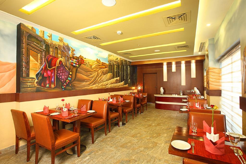 The Garuda Hotel Thrissur Kültér fotó